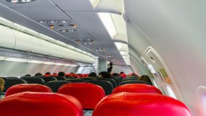 La Audiencia de A Coruña condena a Iberia Express a indemnizar con 10.000 euros a una pasajera que se lesionó durante el embarque