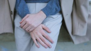 El Servicio Cántabro de Salud deberá indemnizar con 116.000 euros a una joven operada de rodilla que ha perdido gran parte de la sensibilidad de las piernas