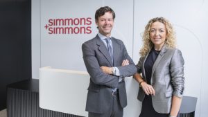 Simmons & Simmons incorpora a Luis Valdenebro para liderar el área de Reestructuraciones e Insolvencias en España
