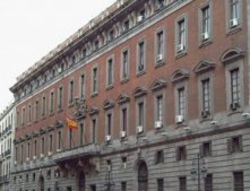 La Abogacía Española subraya que el secreto profesional protege los documentos abogado-cliente frente a Hacienda