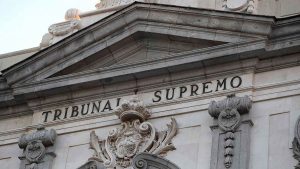 El Tribunal Supremo anula la exclusión del uso del castellano en la rotulación en los centros educativos sostenidos con fondos públicos de Cataluña