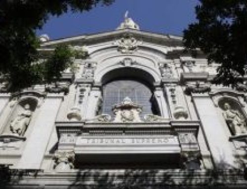Los reproches entre el Constitucional y el Supremo se recrudecen en la fase final de la amnistía: de excederse a «injerencia».